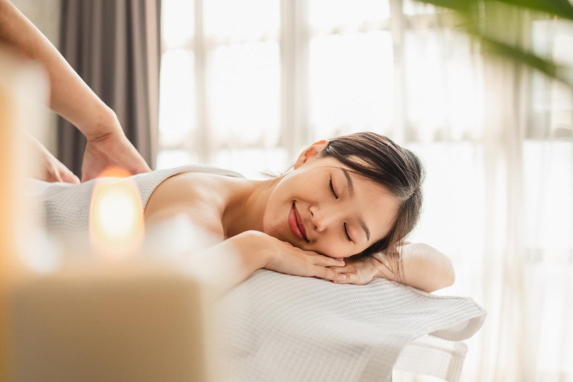 Reu Boutique Hotel Hội An Buitenkant foto